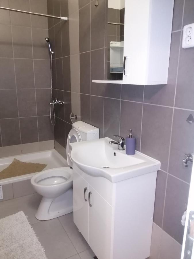 Apartment Goreta Trogir Exterior photo