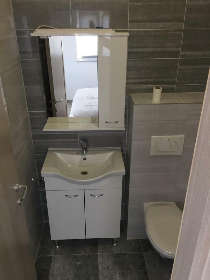 Apartment Goreta Trogir Exterior photo