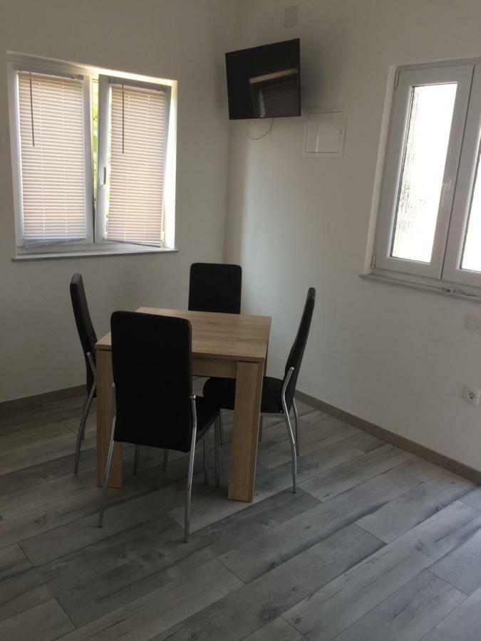 Apartment Goreta Trogir Exterior photo